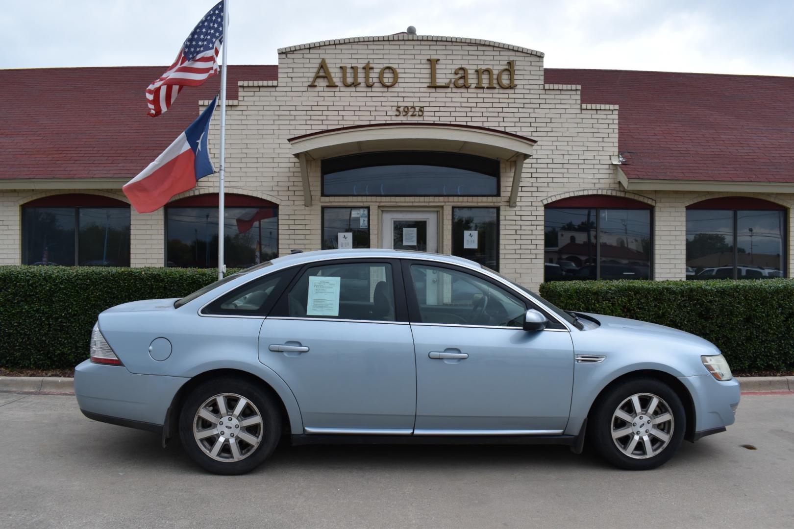 2008 Blue /Gray Ford Taurus SEL (1FAHP24W18G) with an 3.5L V6 DOHC 24V engine, 6-Speed Automatic Overdrive transmission, located at 5925 E. BELKNAP ST., HALTOM CITY, TX, 76117, (817) 834-4222, 32.803799, -97.259003 - Photo#3