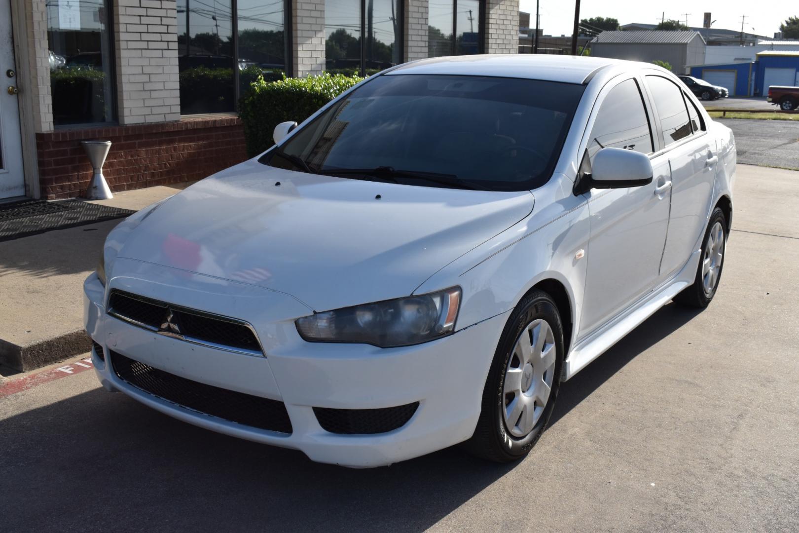 2011 White /Beige Mitsubishi Lancer (JA32U2FU8BU) with an 4 cylinder 2.0L engine, Automatic transmission, located at 5925 E. BELKNAP ST., HALTOM CITY, TX, 76117, (817) 834-4222, 32.803799, -97.259003 - Buying a 2011 Mitsubishi Lancer can have several benefits, depending on your needs and preferences: Affordability: Older model years like the 2011 Lancer tend to be more affordable compared to newer cars of the same model. This can save you money on the purchase price. Proven Design: By 2011, the - Photo#1