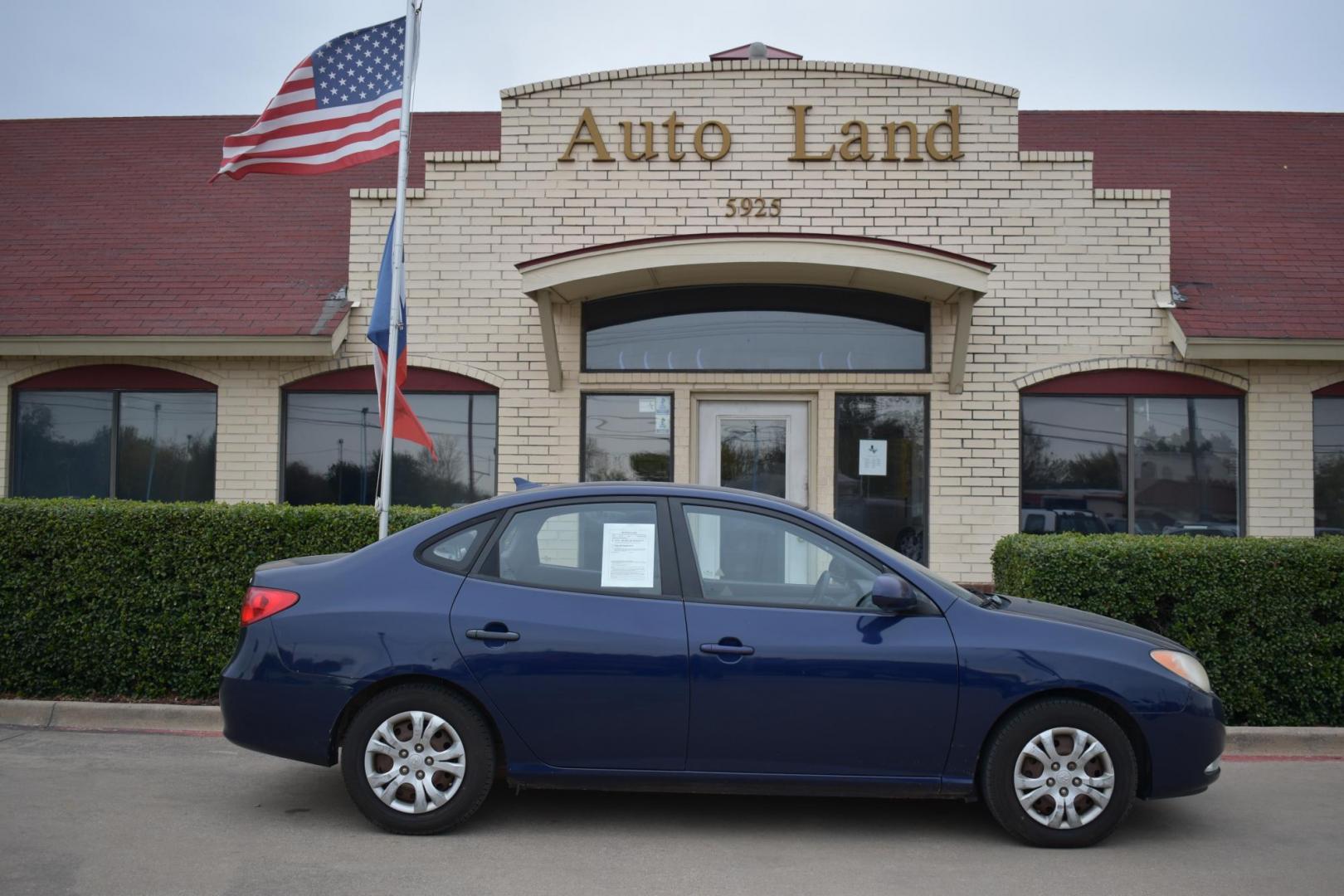 2009 Blue /Gray Hyundai Elantra GLS (KMHDU46DX9U) with an 2.0L L4 DOHC 16V engine, located at 5925 E. BELKNAP ST., HALTOM CITY, TX, 76117, (817) 834-4222, 32.803799, -97.259003 - Buying a 2009 Hyundai Elantra can be a great decision for several reasons, especially if you're looking for an affordable, reliable, and practical vehicle. Here are some key points to consider: 1. Affordable Price The 2009 Elantra is a budget-friendly option compared to many other vehicles in it - Photo#3